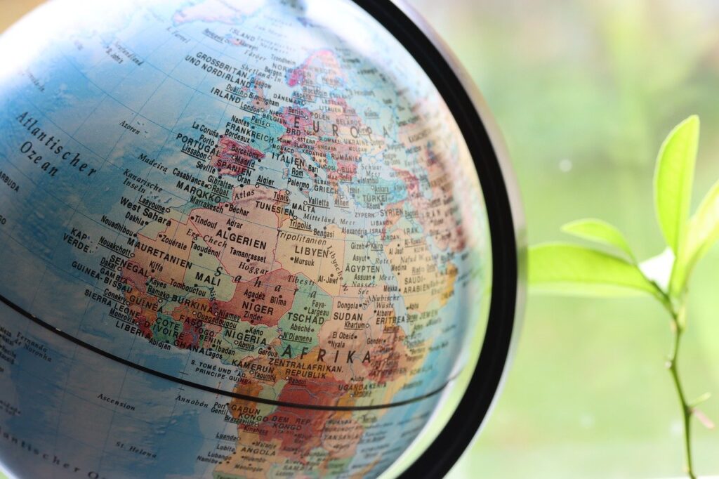 Wielu uczniów i studentów na samą myśl o nauce geografii czuje lekki niepokój